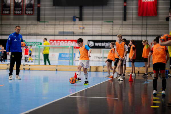 28.02.2026-kidsday-futsal-nllehmann-8.jpg